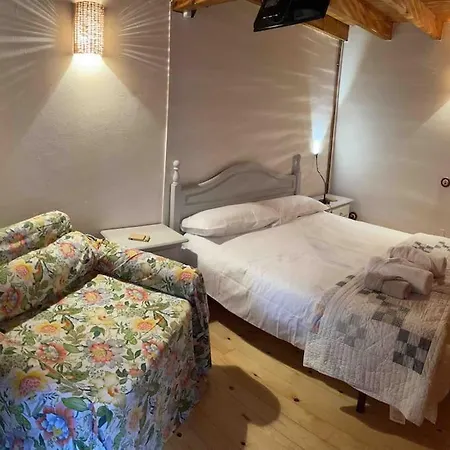 Casa El Nogal Los Pandos