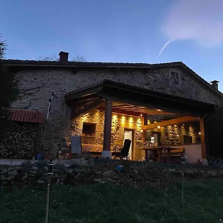 Casa El Nogal * Los Pandos