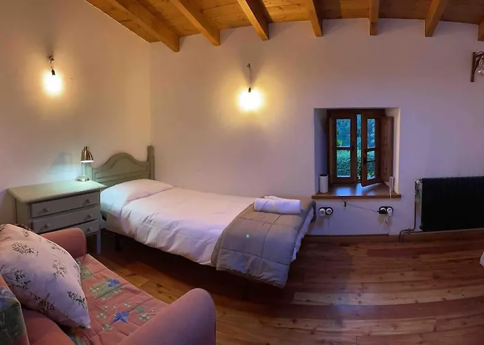 Dağ evi Casa El Nogal Los Pandos